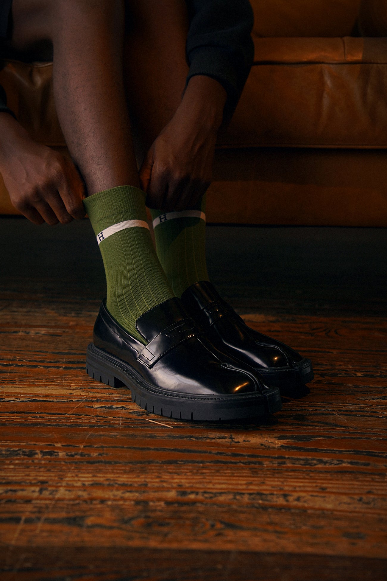 HILTAURA: Olive Crest Socks (2 Pairs)
